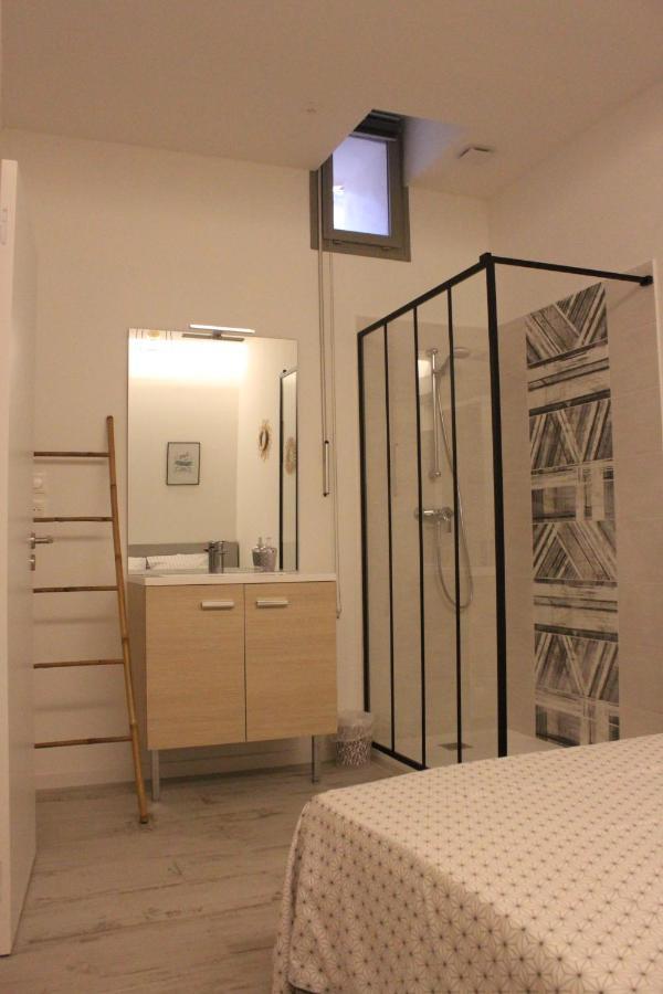 Apartamento La Vitrine Des Arenes Arlés Exterior foto