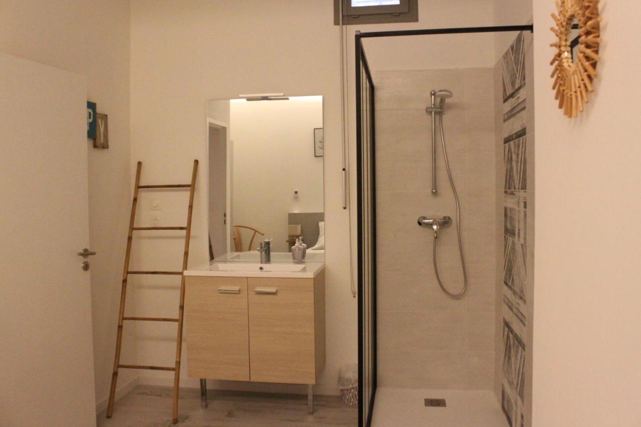 Apartamento La Vitrine Des Arenes Arlés Exterior foto
