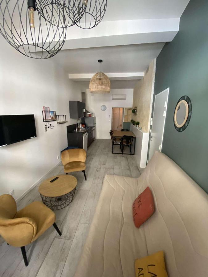 Apartamento La Vitrine Des Arenes Arlés Exterior foto