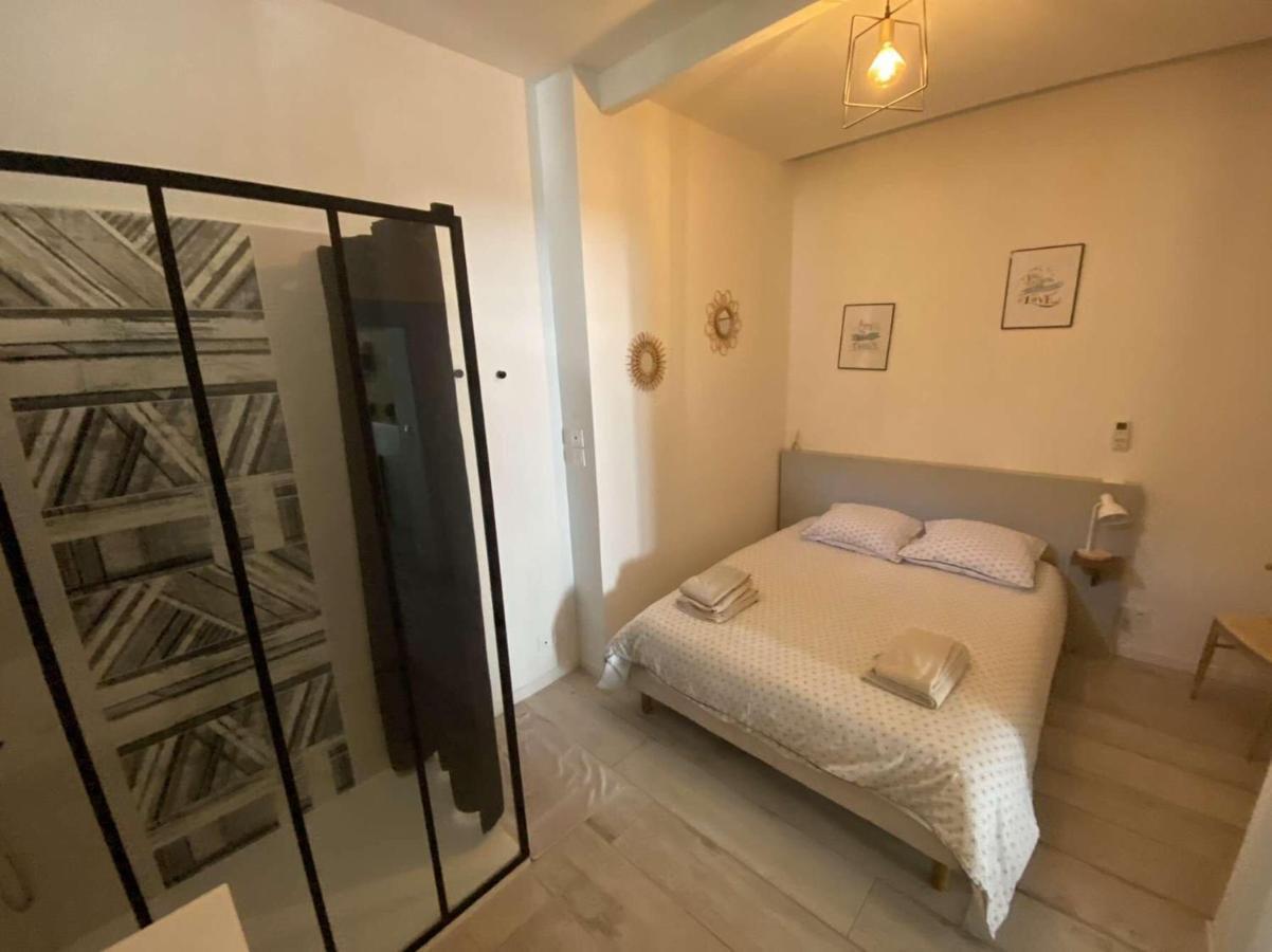 Apartamento La Vitrine Des Arenes Arlés Exterior foto